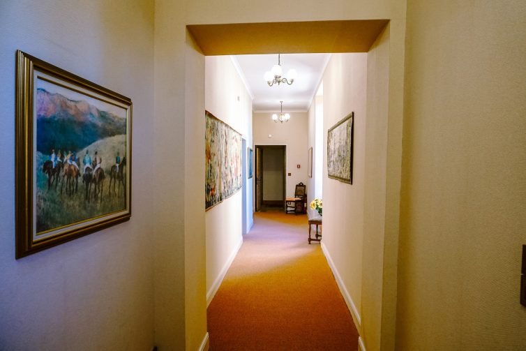 Templars Castle, Communal Spaces, CS, holiday chateau france, rent castle in france, chateau accommodation bordeaux (6)